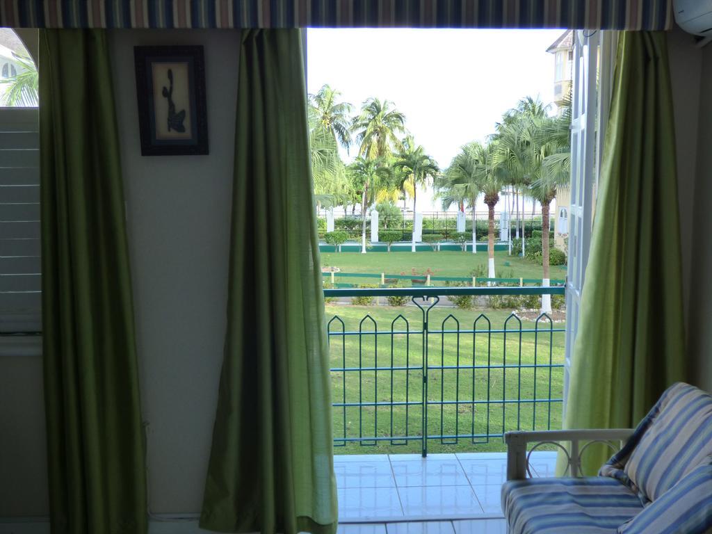 Beach Studio 18 Ocho Rios Exterior photo