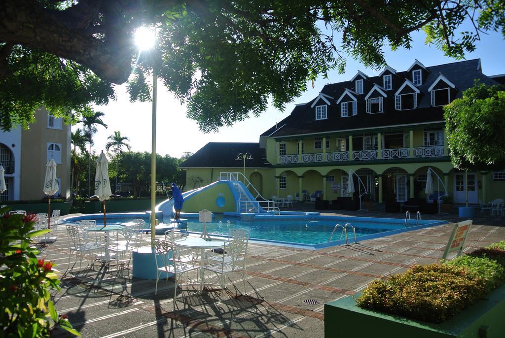 Beach Studio 18 Ocho Rios Exterior photo